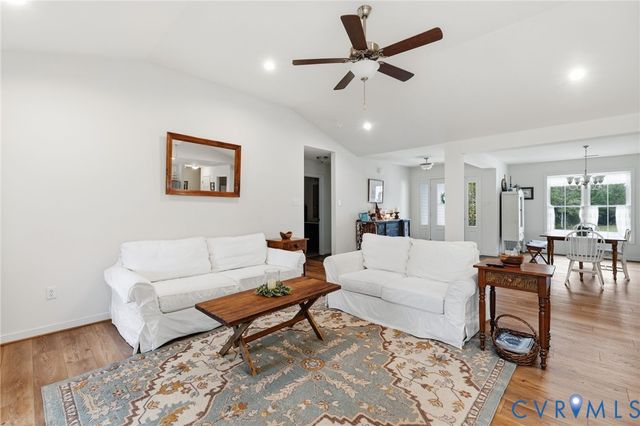 2927 Poorhouse Rd, Goochland, VA 23063