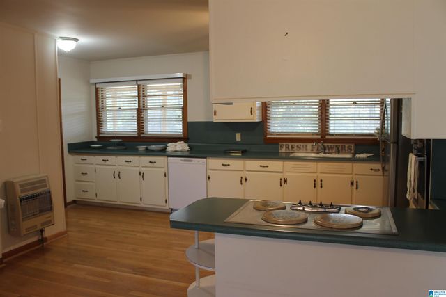 8913 MARSH MOUNTAIN ROAD, Pinson, AL 35126