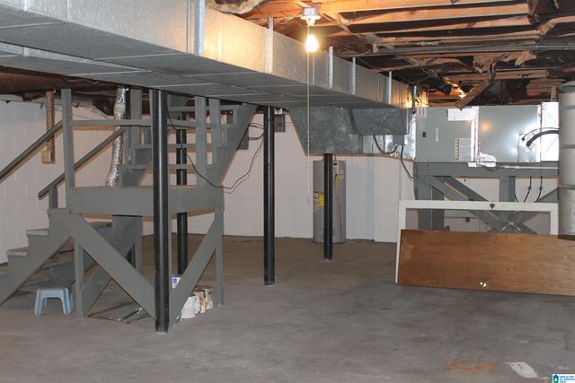 8913 MARSH MOUNTAIN ROAD, Pinson, AL 35126