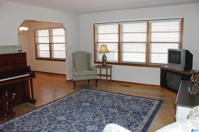 8913 MARSH MOUNTAIN ROAD, Pinson, AL 35126