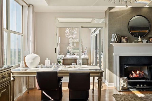 2881 Peachtree Road NE 1102, Atlanta, GA 30305