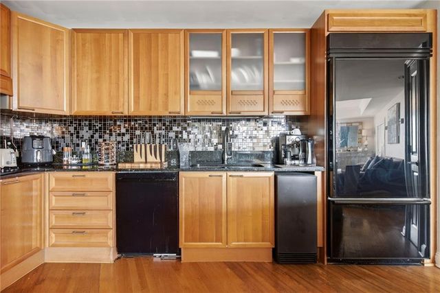 2881 Peachtree Road NE 1102, Atlanta, GA 30305