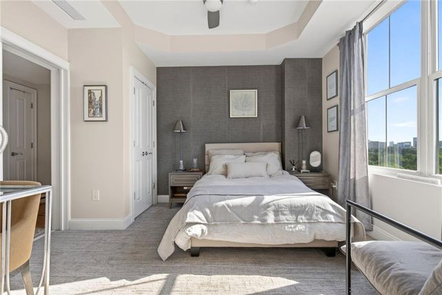 2881 Peachtree Road NE 1102, Atlanta, GA 30305
