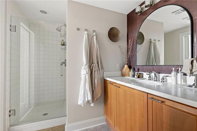 2881 Peachtree Road NE 1102, Atlanta, GA 30305