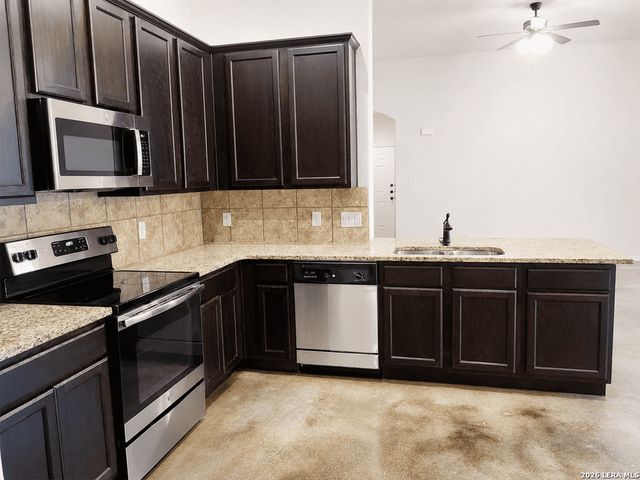 343 Emma Dr, New Braunfels, TX 78130