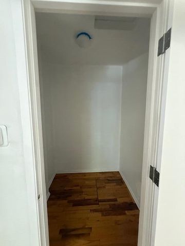 236 S Caves Avenue, Cave Junction, OR 97523