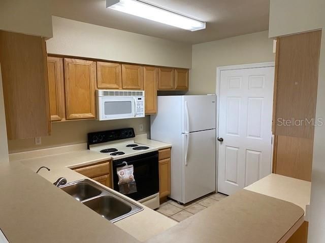 3015 CHIANTI COURT 106, Sarasota, FL 34237