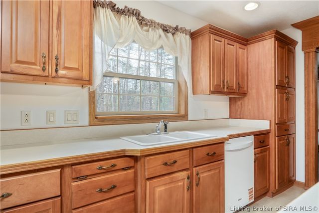 831 Greenrow Drive, Lanesville, IN 47136