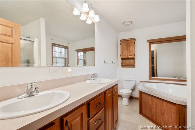 831 Greenrow Drive, Lanesville, IN 47136