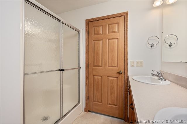 831 Greenrow Drive, Lanesville, IN 47136