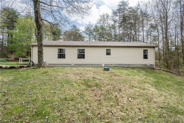 831 Greenrow Drive, Lanesville, IN 47136