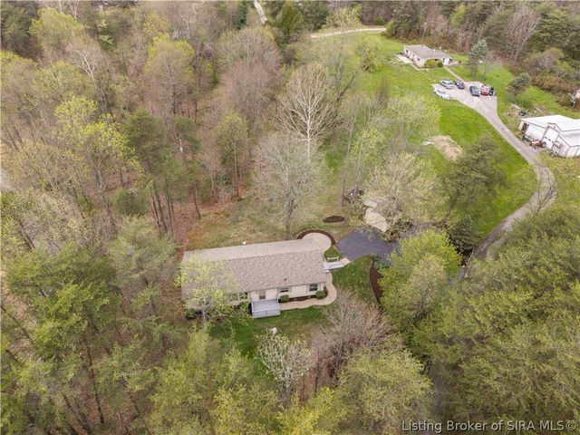 831 Greenrow Drive, Lanesville, IN 47136