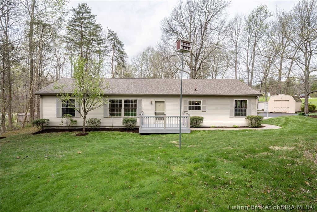 831 Greenrow Drive, Lanesville, IN 47136