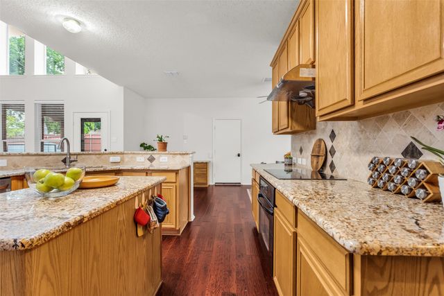 1431 Fieldstone Drive, Allen, TX 75002