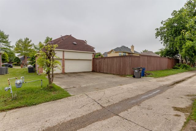1431 Fieldstone Drive, Allen, TX 75002