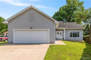 7156 Mardel Avenue, St Louis, MO 63109