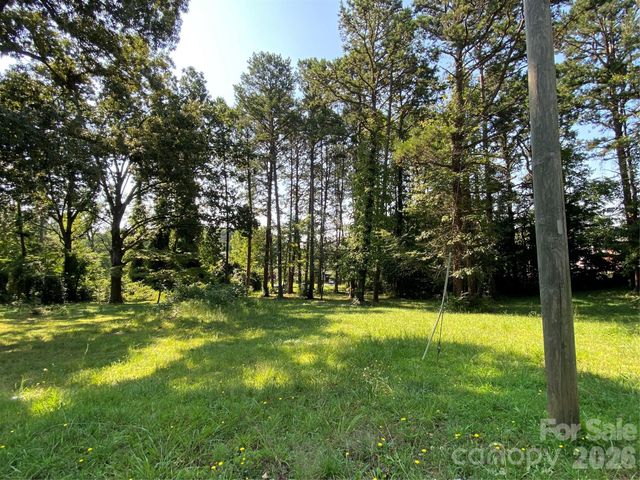 2 Wood Avenue, Salisbury, NC 28144