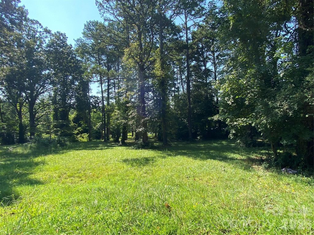 2 Wood Avenue, Salisbury, NC 28144