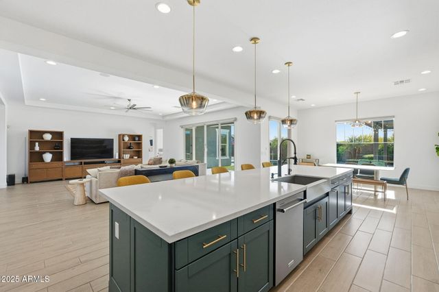 22679 E RUSSET Road, Queen Creek, AZ 85142