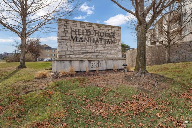 2211 College Avenue Unit 102, Manhattan, KS 66502