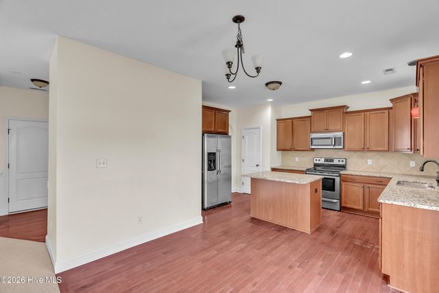 501 Shad Boat Court, Jacksonville, NC 28546