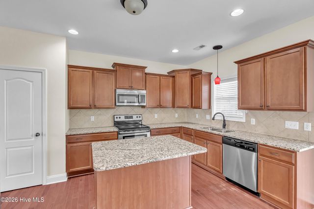 501 Shad Boat Court, Jacksonville, NC 28546