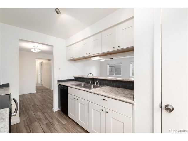 7700 W Glasgow Pl 22C, Littleton, CO 80128