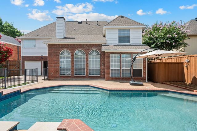 669 Water Oak Drive, Plano, TX 75025