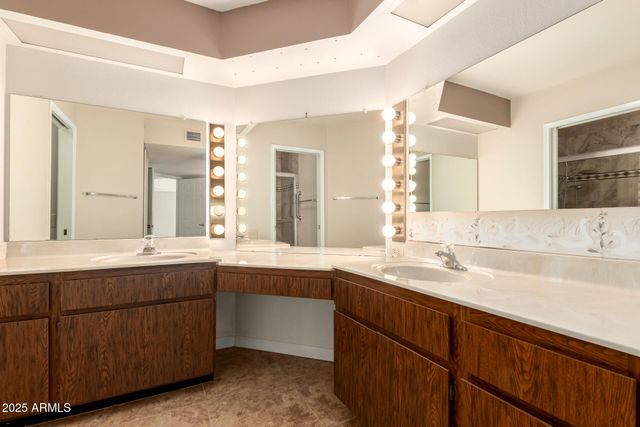 10505 E SILVERTREE Drive, Sun Lakes, AZ 85248