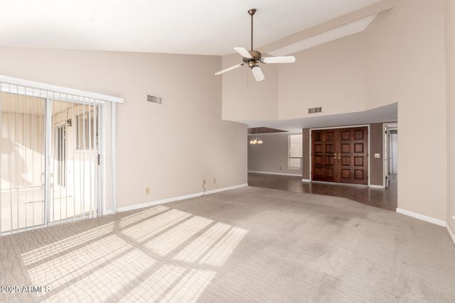 10505 E SILVERTREE Drive, Sun Lakes, AZ 85248