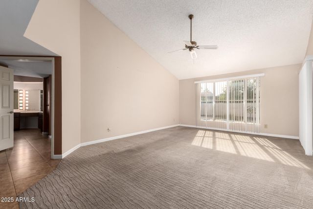 10505 E SILVERTREE Drive, Sun Lakes, AZ 85248