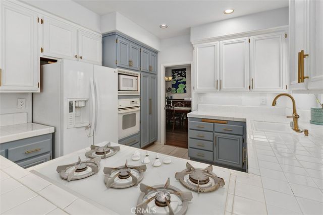 32038 Corte Eldorado, Temecula, CA 92592