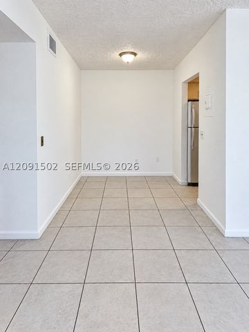6034 SW 37th St 10, Miramar, FL 33023