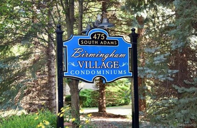 475 S Adams Road 10, Birmingham, MI 48009