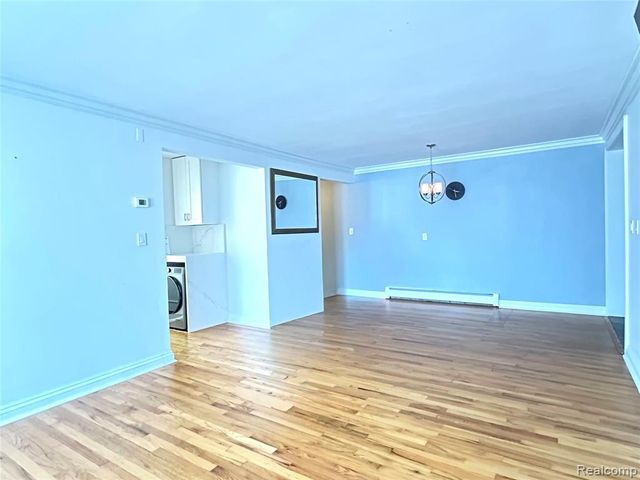 475 S Adams Road 10, Birmingham, MI 48009
