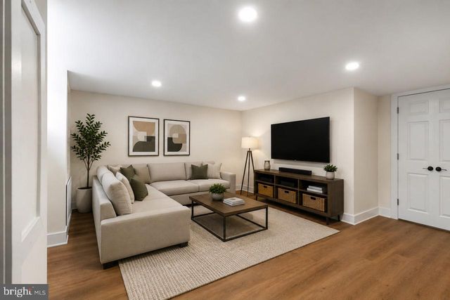 4330 LORING ST, Philadelphia, PA 19136