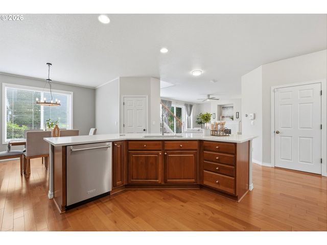 134 N ARGYLE Ct, Newberg, OR 97132