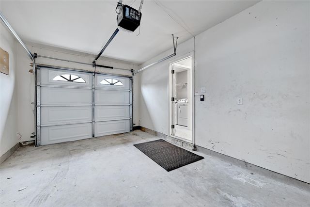 2909 Saville LOOP 10c, Austin, TX 78741