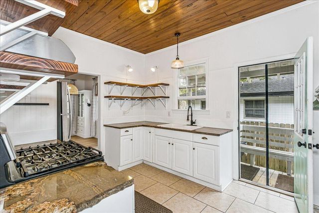 1920 W Gregory Street, Pensacola, FL 32502