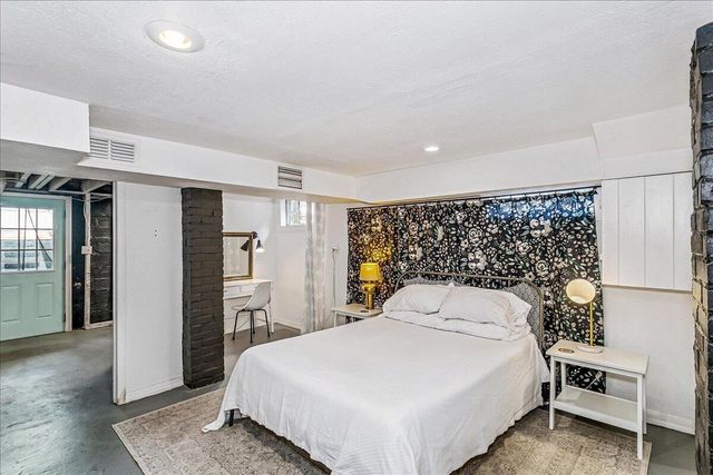 1920 W Gregory Street, Pensacola, FL 32502