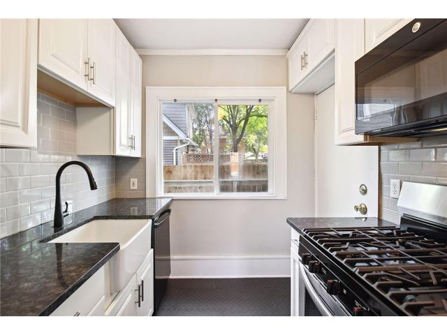 2008-2010 Saint Clair Avenue, Saint Paul, MN 55105