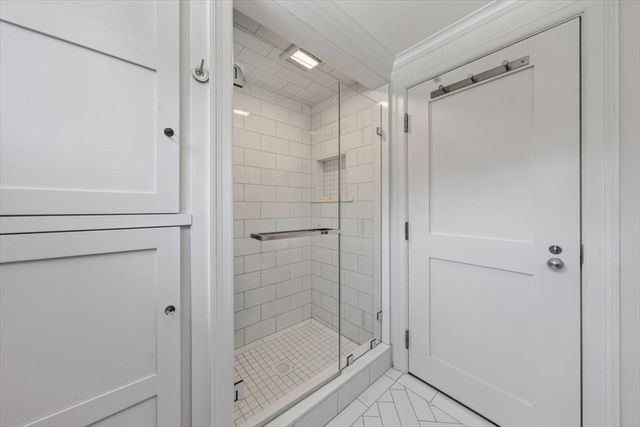 9 Beach Road, Hingham, MA 02043