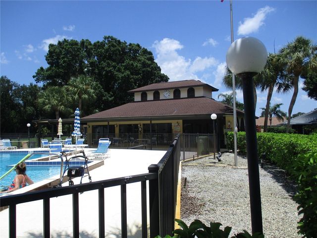 5009 8TH B STREET E, Bradenton, FL 34203