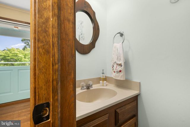 448 MEDIA RD, Oxford, PA 19363