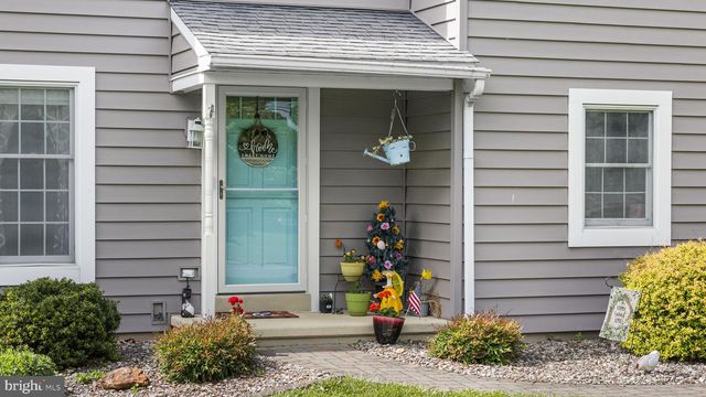 448 MEDIA RD, Oxford, PA 19363