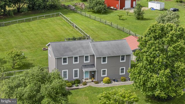 448 MEDIA RD, Oxford, PA 19363