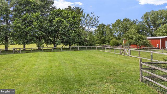448 MEDIA RD, Oxford, PA 19363