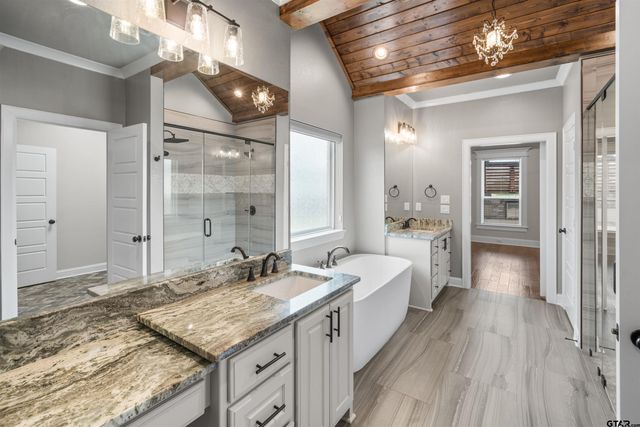 21562 Castle Rock Cir, Bullard, TX 75757