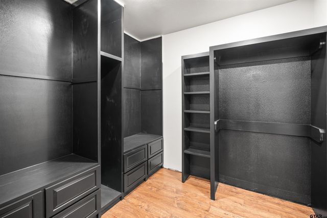 21562 Castle Rock Cir, Bullard, TX 75757