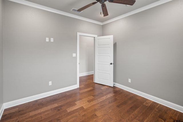 21562 Castle Rock Cir, Bullard, TX 75757